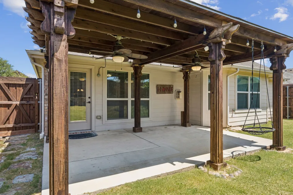 157 Pleasant Hill Lane Fate, TX 75189