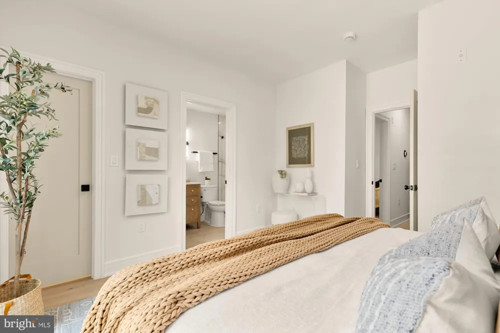 1463 HARVARD STREET NW #6 Washington, DC 20009