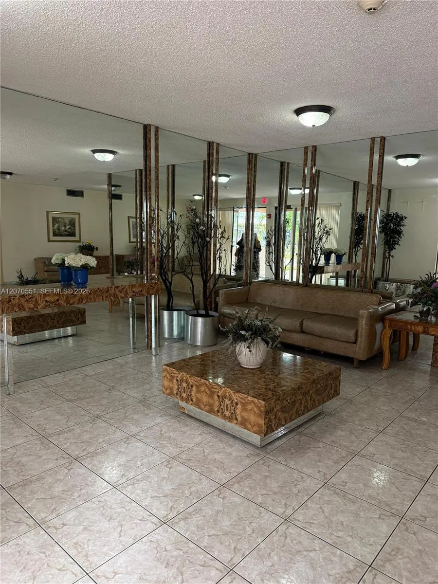 16751 NE 9th Ave #211 North Miami Beach, FL 33162