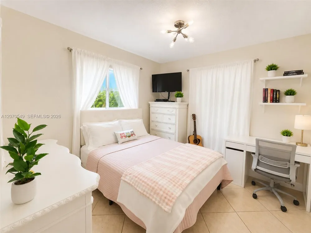 3312 NW 182nd St Miami Gardens, FL 33056
