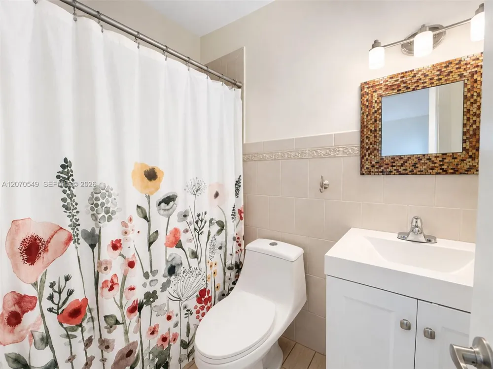 3312 NW 182nd St Miami Gardens, FL 33056