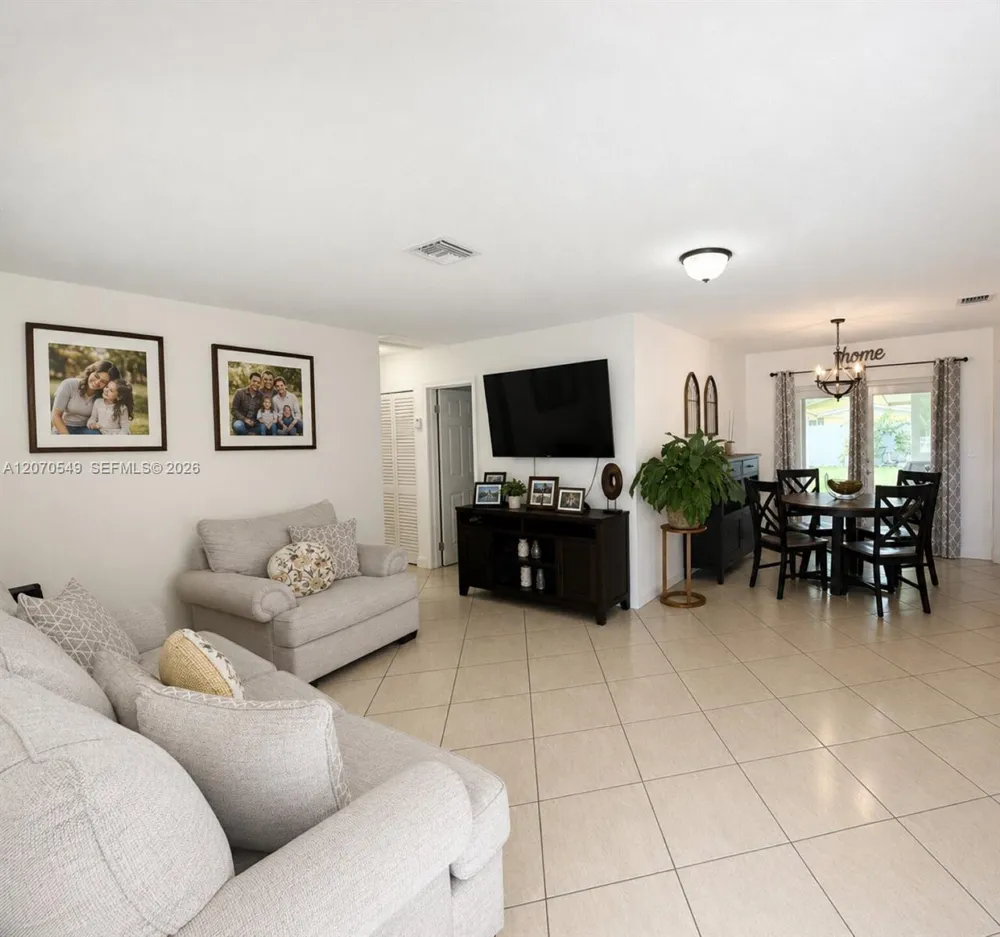 3312 NW 182nd St Miami Gardens, FL 33056