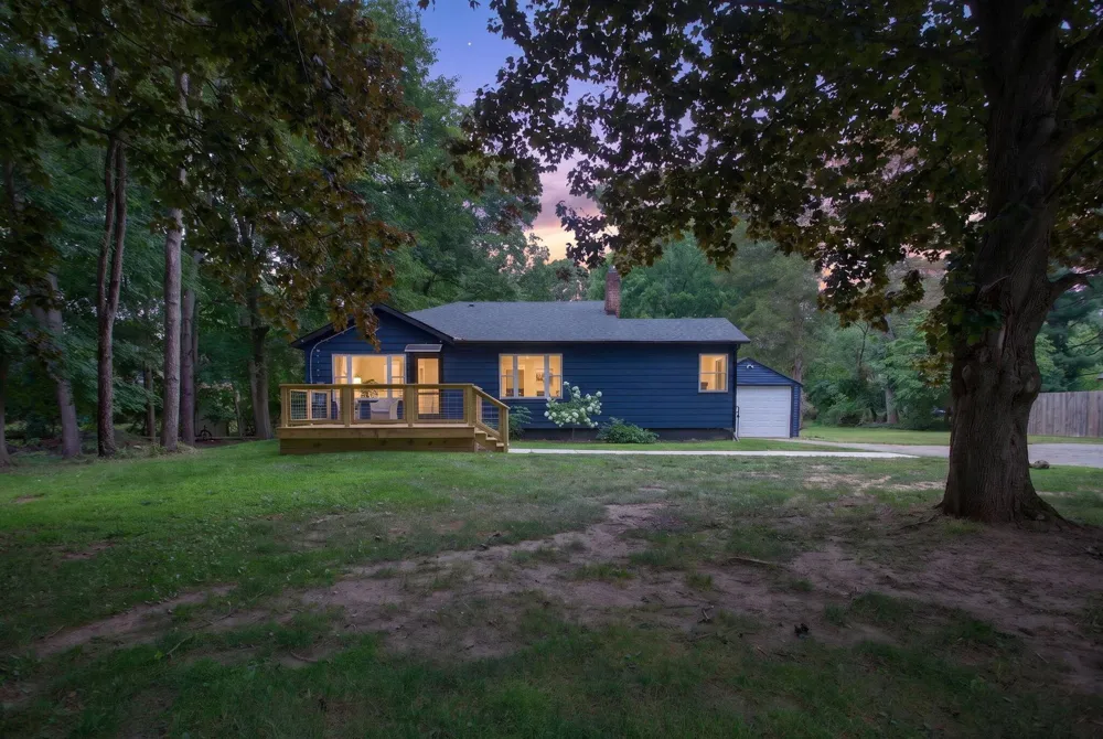 5006 S Jackson Road Jackson, MI 49201