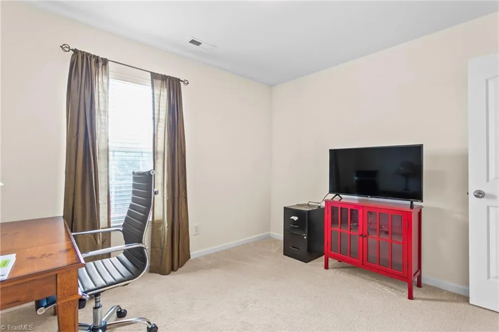 825 Hedgepath Terrace High Point, NC 27265