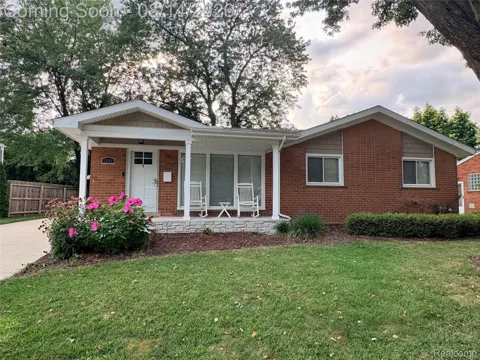 1341 CATALPA DRIVE
