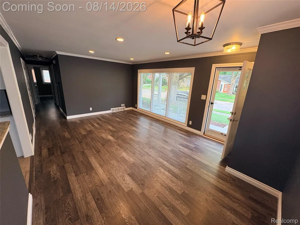 1341 CATALPA DRIVE Rochester City, MI 48307