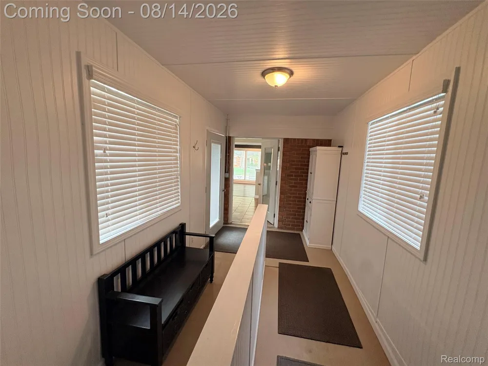 1341 CATALPA DRIVE Rochester City, MI 48307