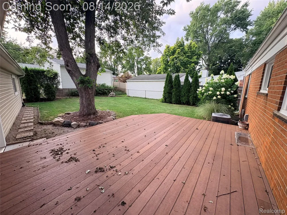 1341 CATALPA DRIVE Rochester City, MI 48307