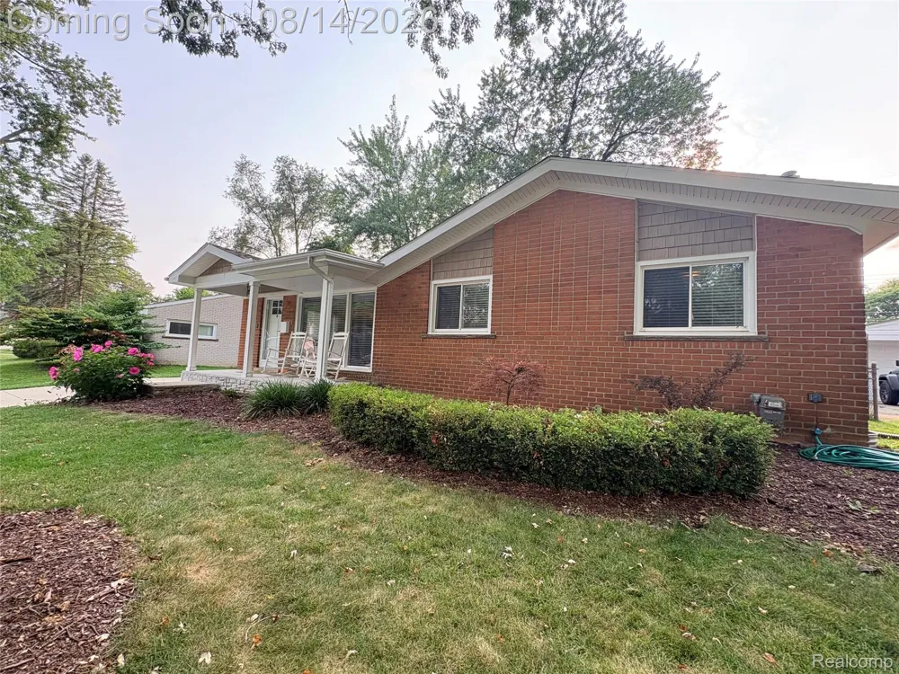 1341 CATALPA DRIVE Rochester City, MI 48307