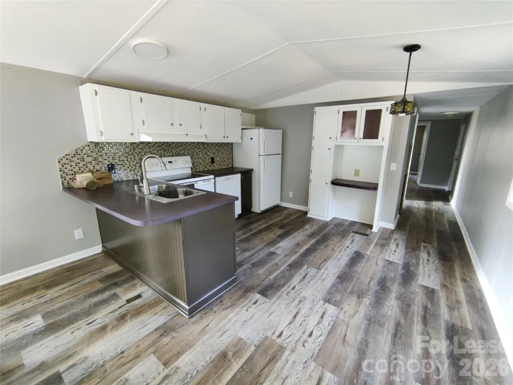 1809 Dallas Stanley Highway Stanley, NC 28164