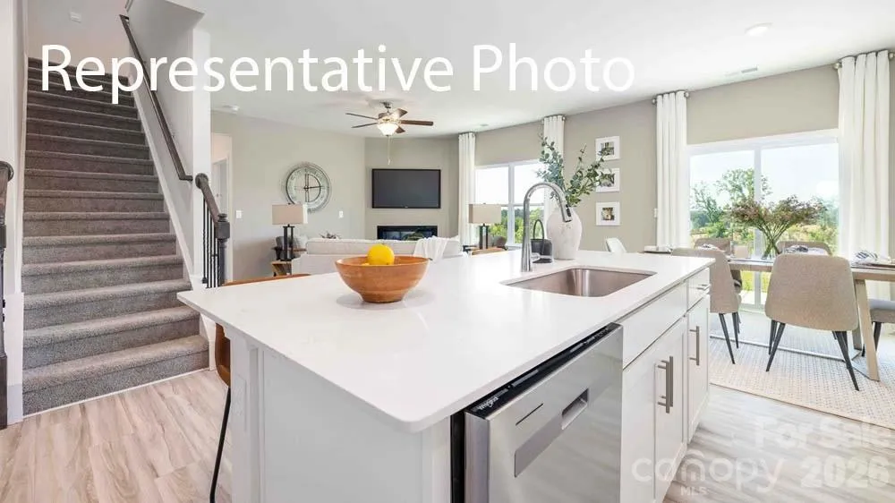 628 17th Avenue Drive NE Hickory, NC 28601