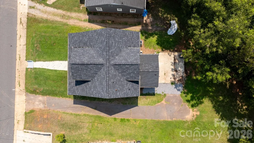 242 8th Avenue Drive SW Hickory, NC 28602