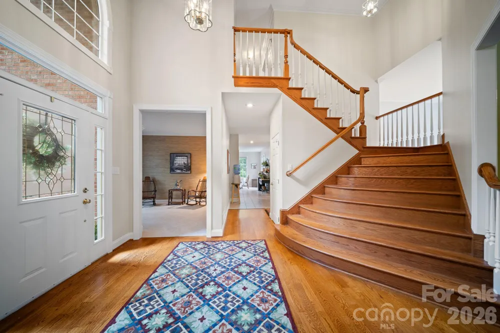 210 Clear Vista Circle Asheville, NC 28805