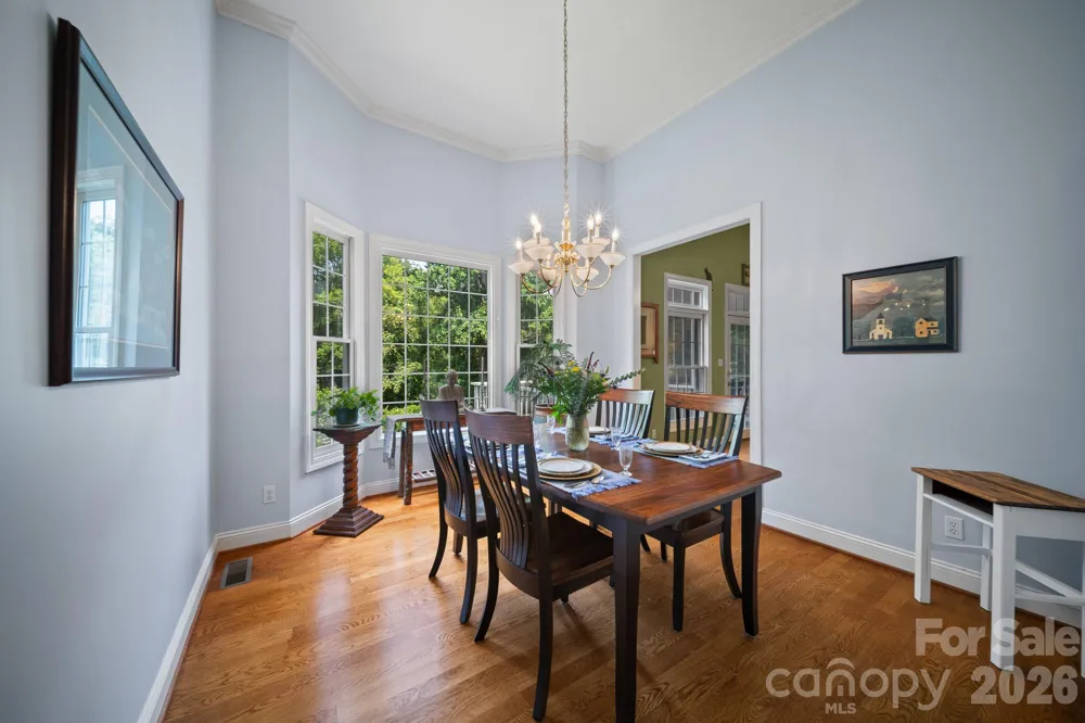210 Clear Vista Circle Asheville, NC 28805