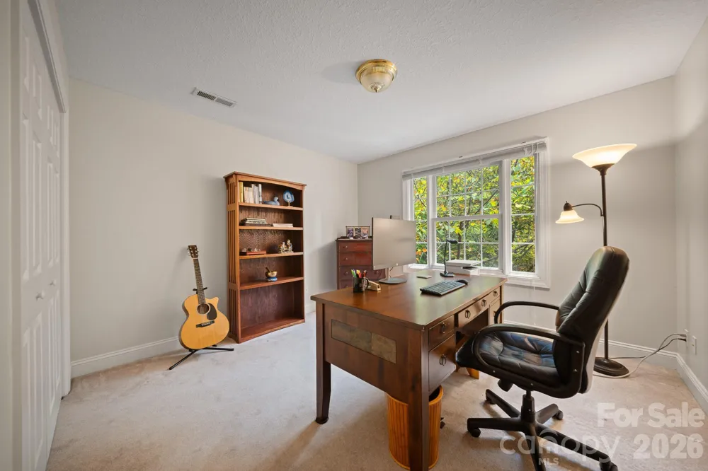 210 Clear Vista Circle Asheville, NC 28805