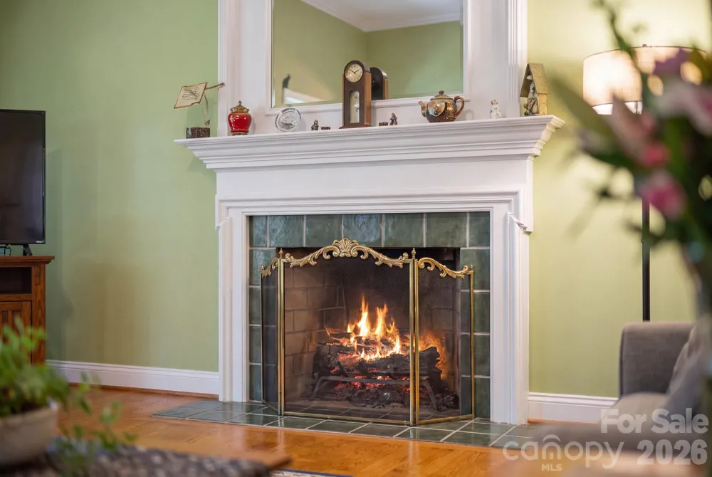 210 Clear Vista Circle Asheville, NC 28805