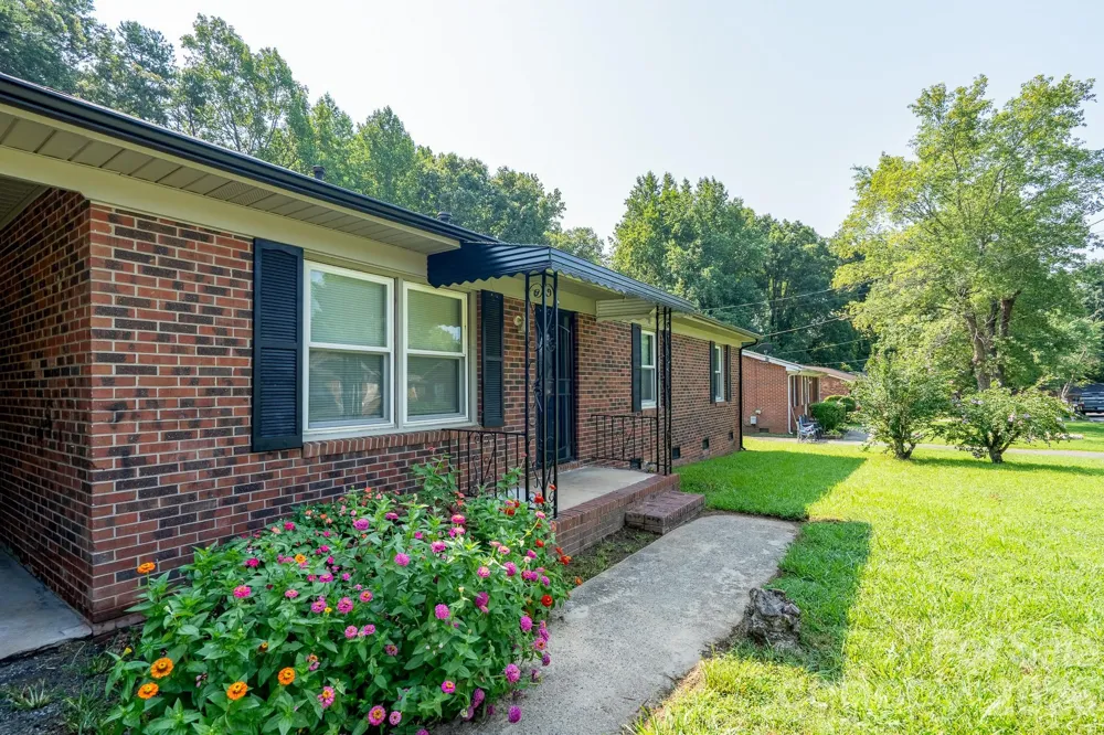 1038 Newcastle Road Gastonia, NC 28052