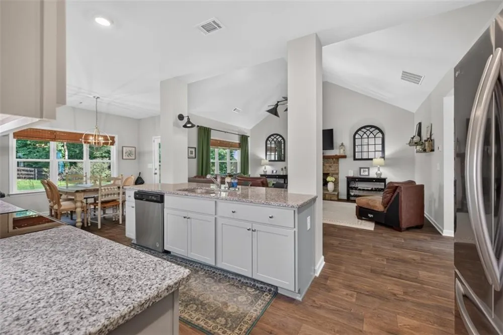 171 Masters Way Athens, GA 30607