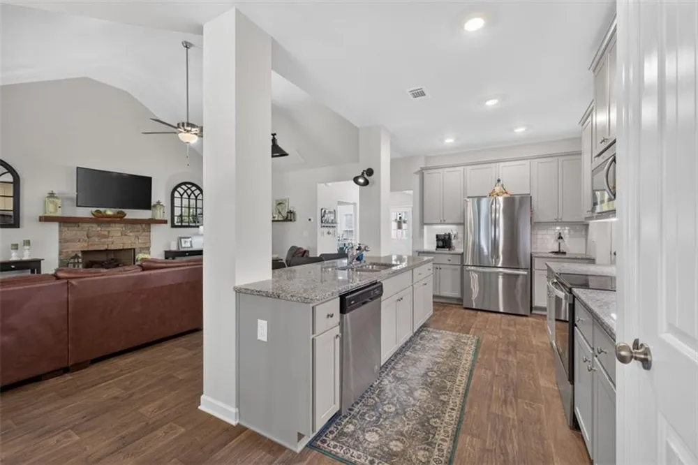 171 Masters Way Athens, GA 30607