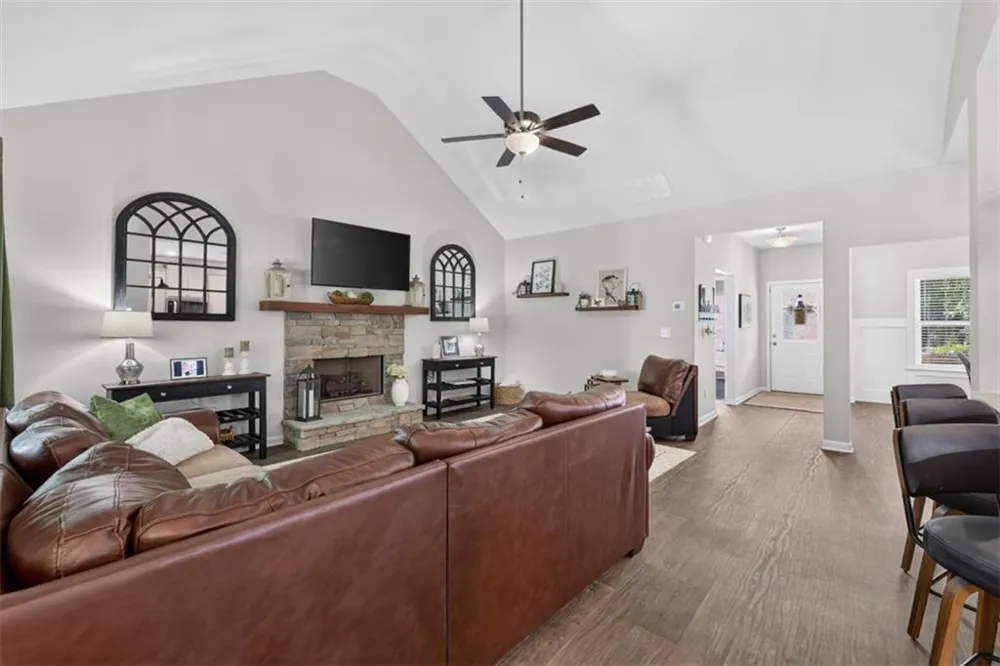 171 Masters Way Athens, GA 30607