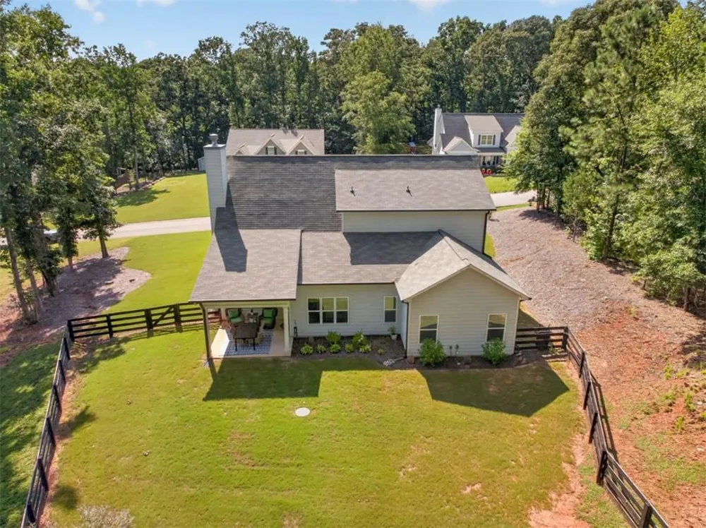 171 Masters Way Athens, GA 30607