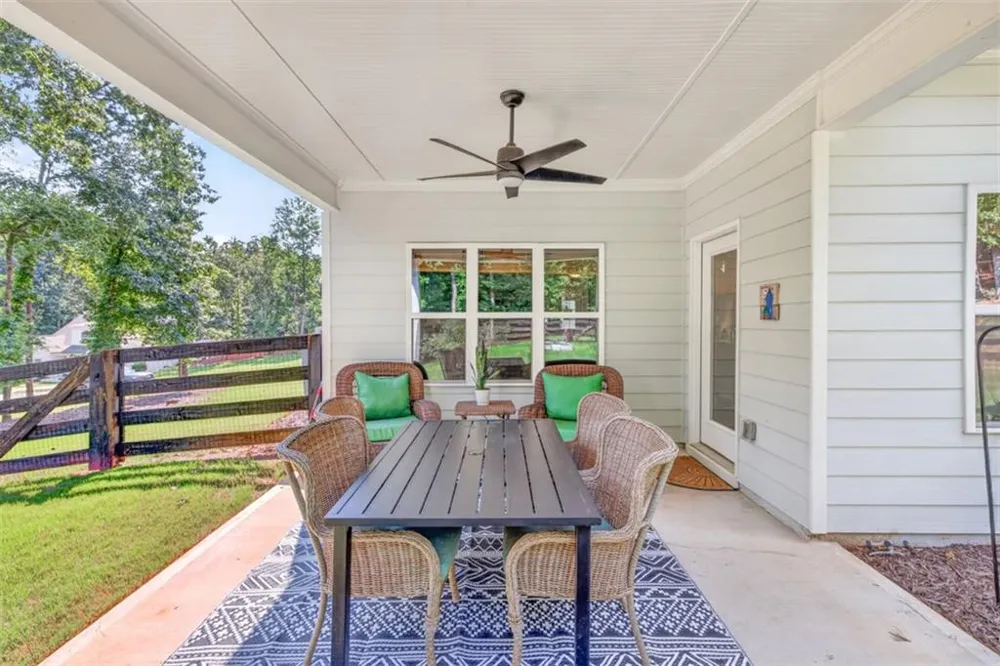 171 Masters Way Athens, GA 30607