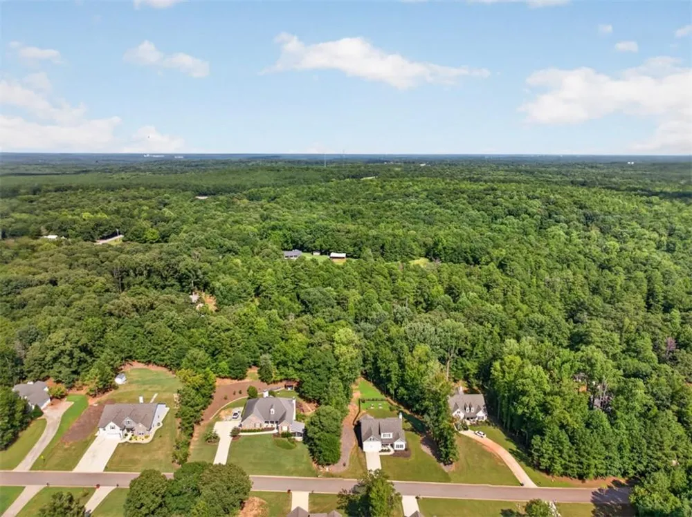 171 Masters Way Athens, GA 30607