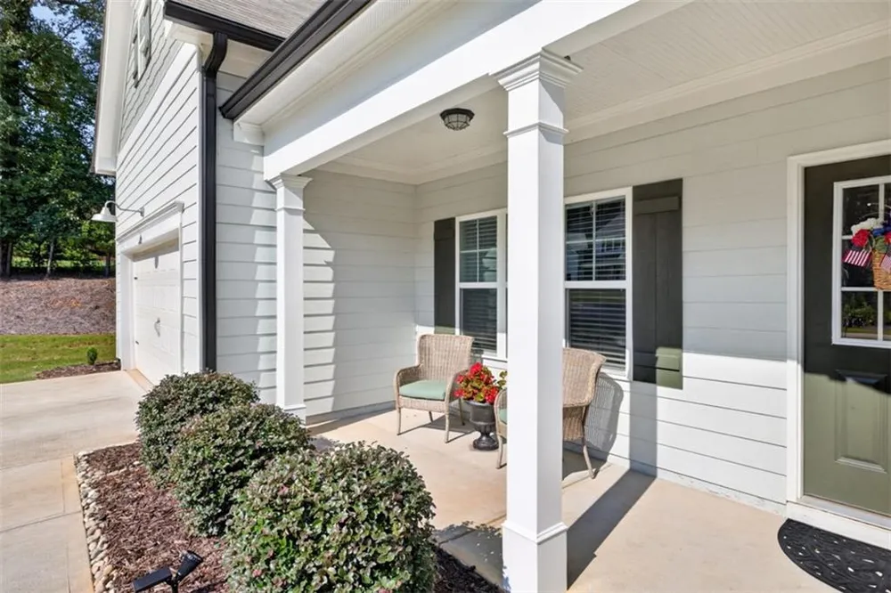 171 Masters Way Athens, GA 30607