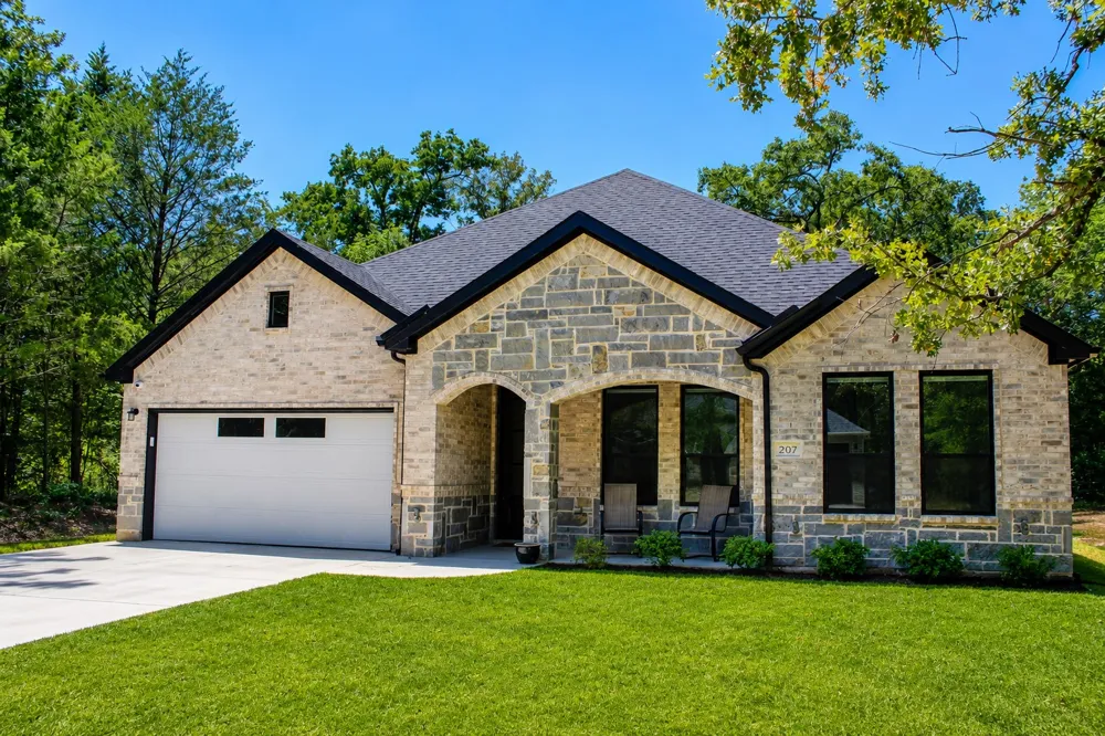 207 Driftwood Drive Trinidad, TX 75163