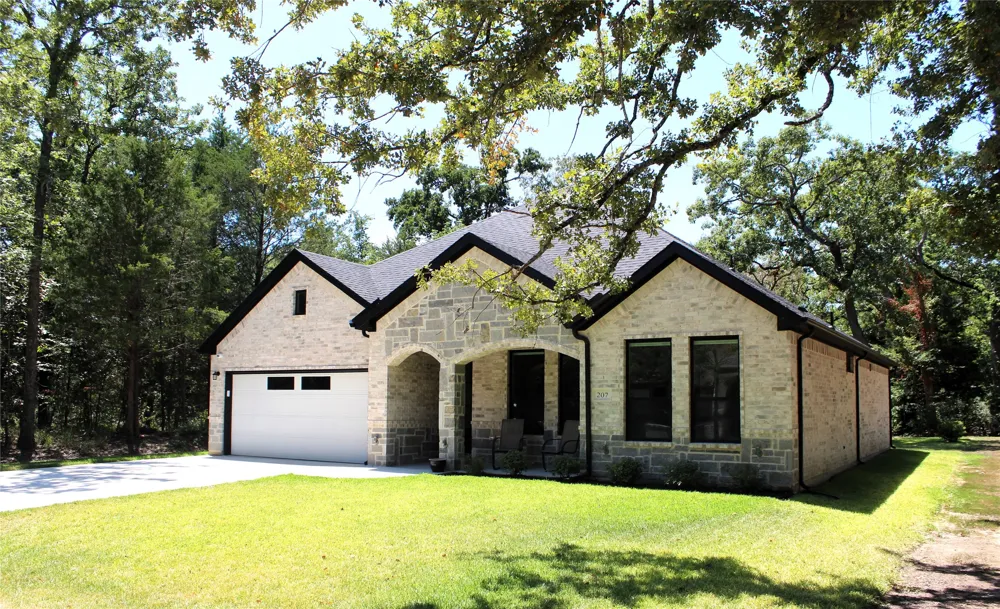 207 Driftwood Drive Trinidad, TX 75163