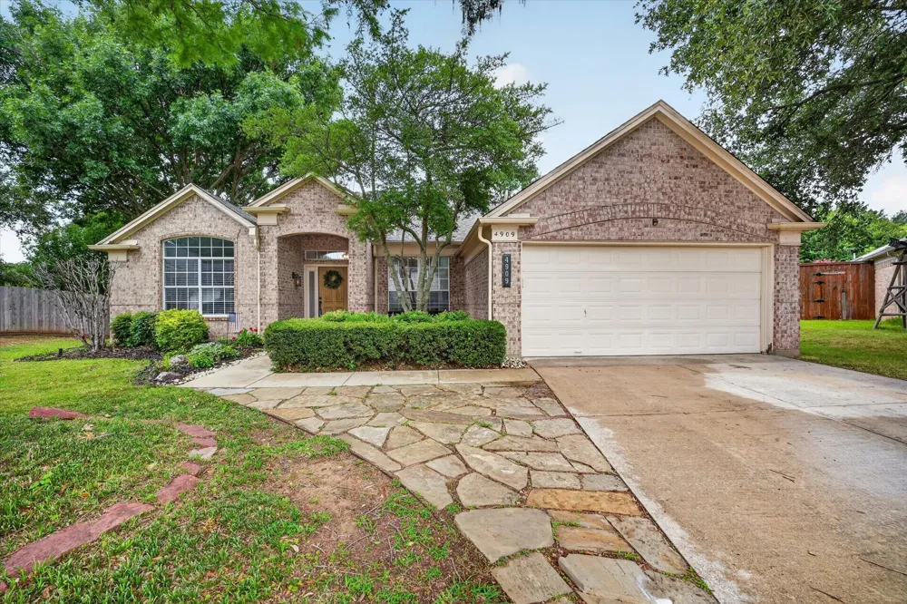 4909 Lansdale Drive Flower Mound, TX 75028