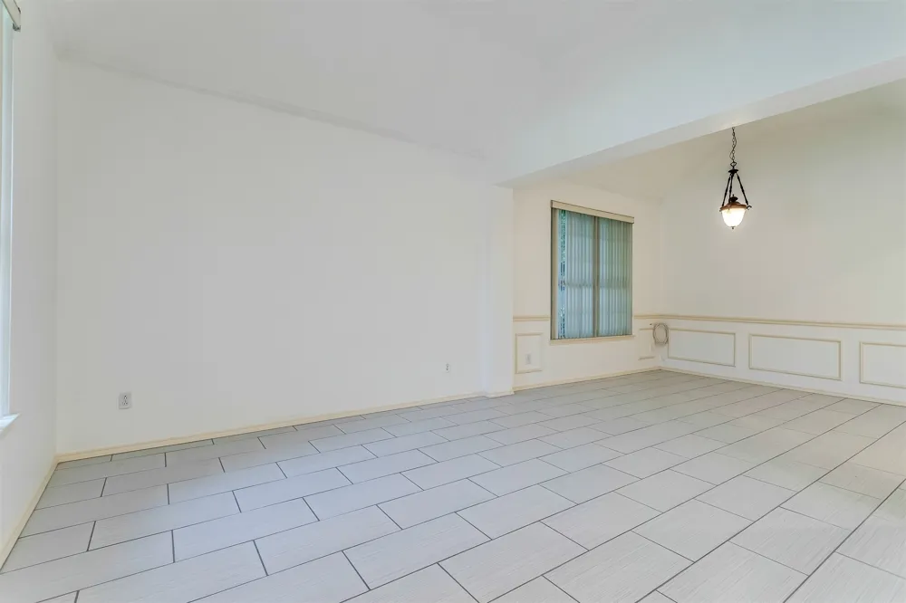 204 Forest Lane Murphy, TX 75094