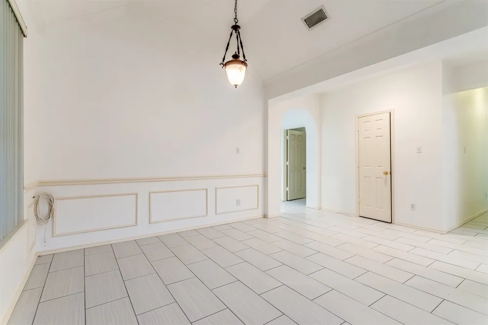 204 Forest Lane Murphy, TX 75094