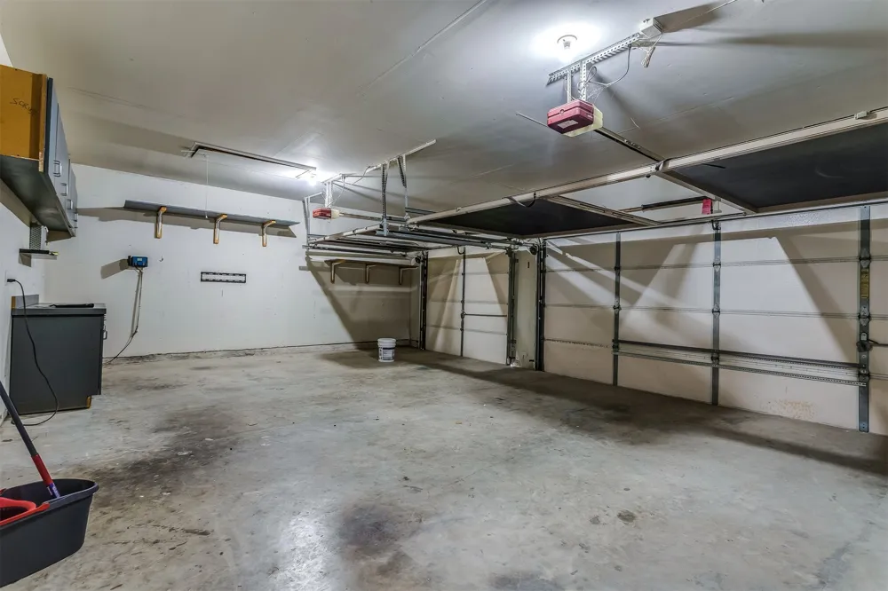 204 Forest Lane Murphy, TX 75094