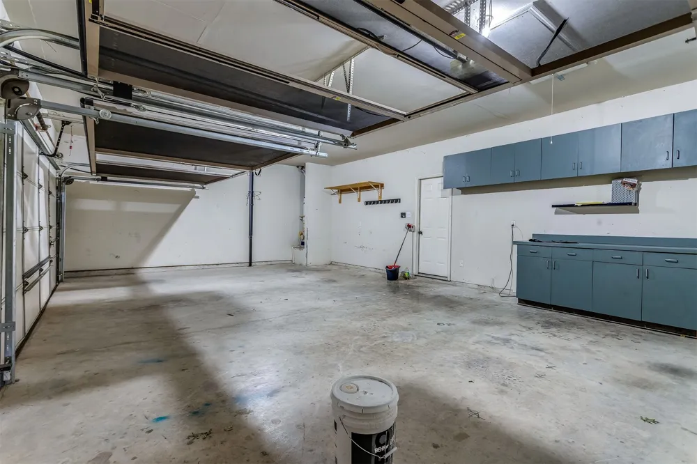204 Forest Lane Murphy, TX 75094