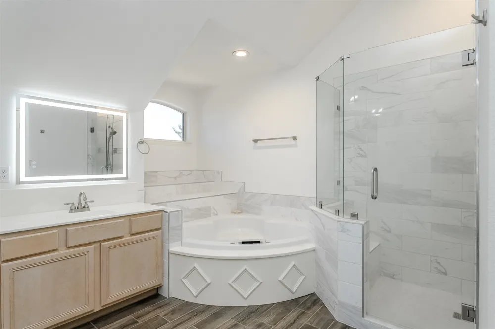 204 Forest Lane Murphy, TX 75094