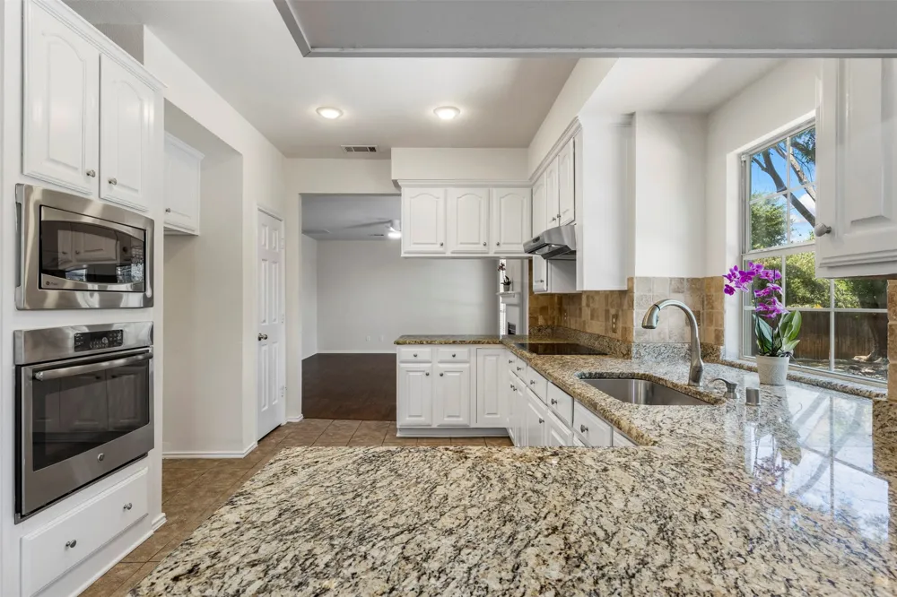 2516 Katina Drive Flower Mound, TX 75028