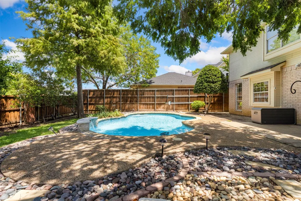 2516 Katina Drive Flower Mound, TX 75028