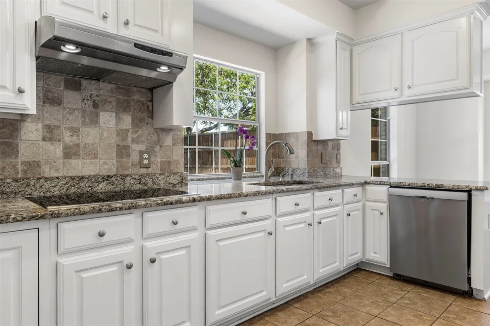 2516 Katina Drive Flower Mound, TX 75028