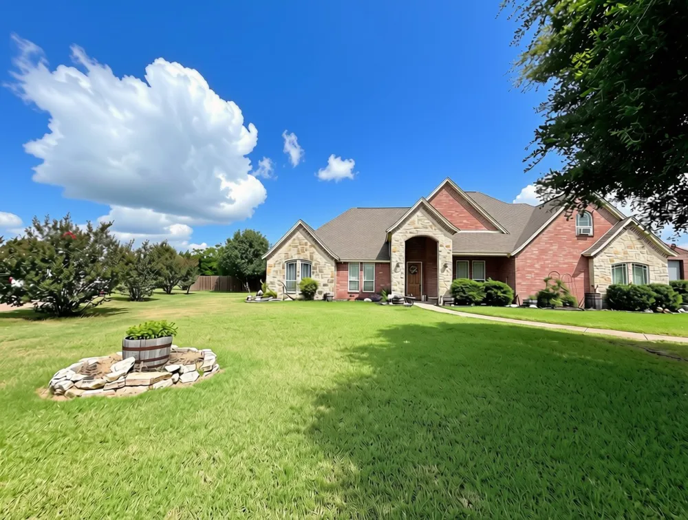 429 Rugged Drive Red Oak, TX 75154