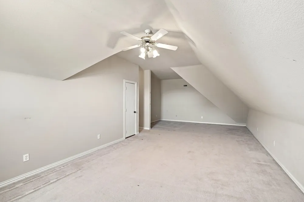 429 Rugged Drive Red Oak, TX 75154