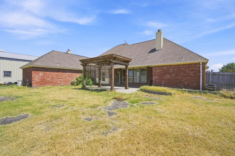 429 Rugged Drive Red Oak, TX 75154