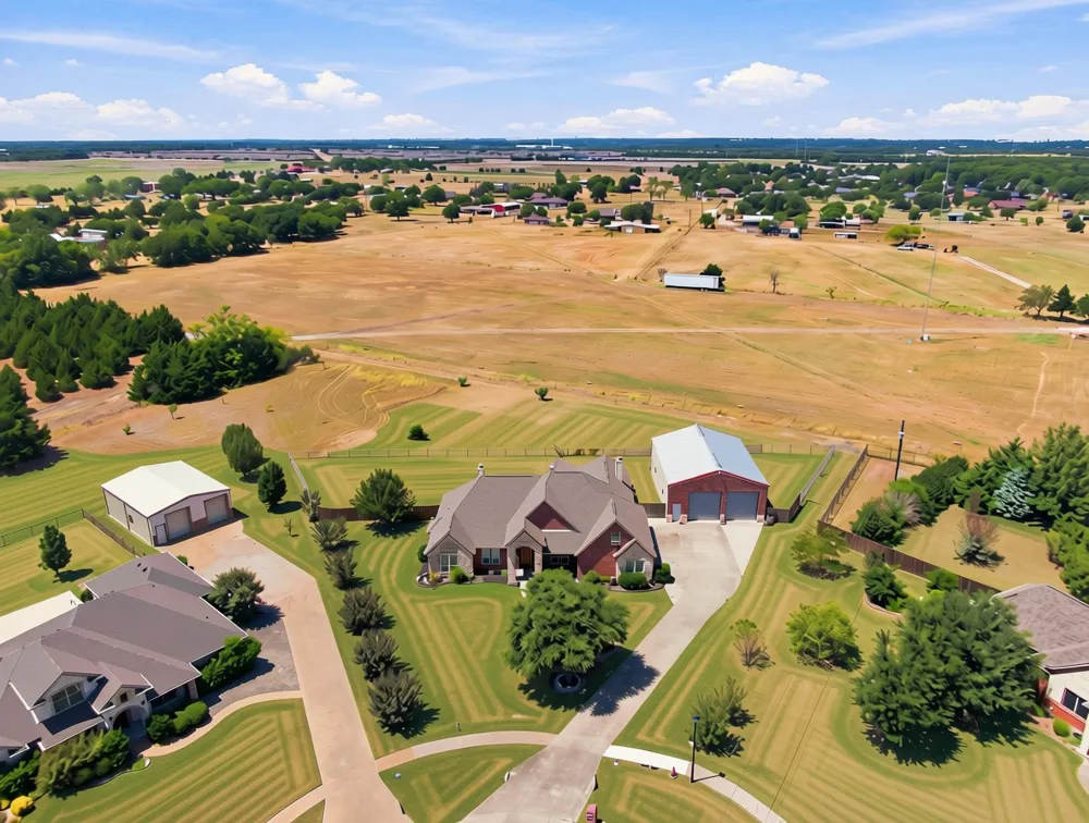 429 Rugged Drive Red Oak, TX 75154