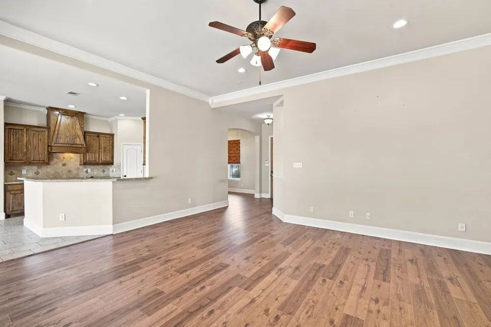 429 Rugged Drive Red Oak, TX 75154