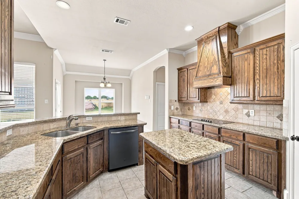 429 Rugged Drive Red Oak, TX 75154
