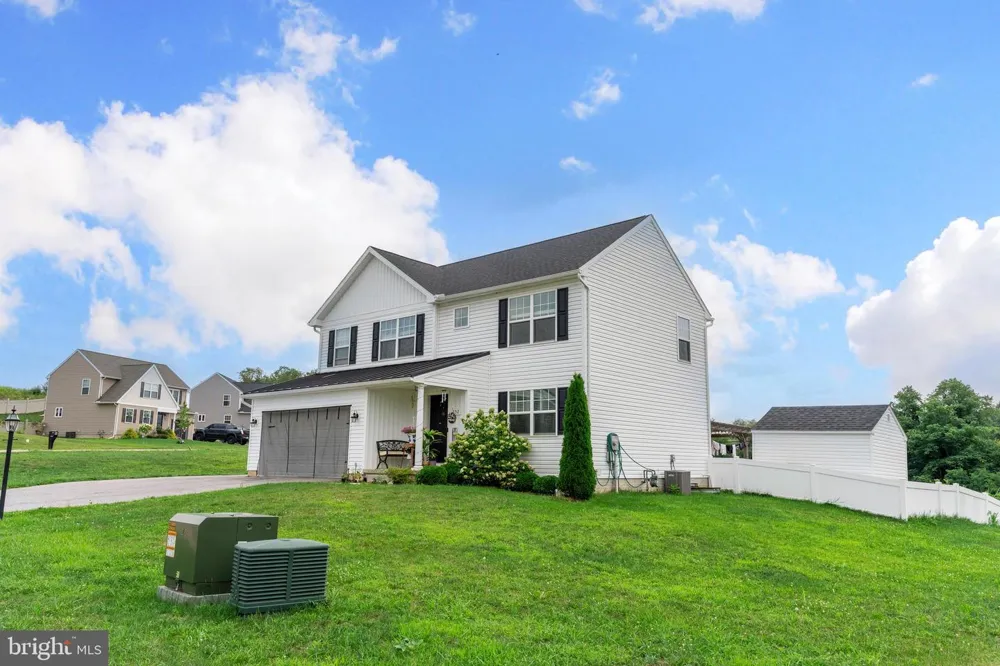 252 VALLEY VIEW CIRCLE York, PA 17408