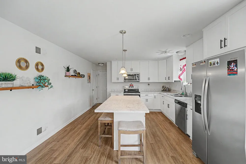 252 VALLEY VIEW CIRCLE York, PA 17408