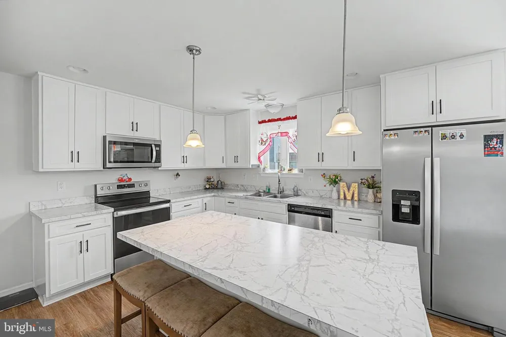 252 VALLEY VIEW CIRCLE York, PA 17408