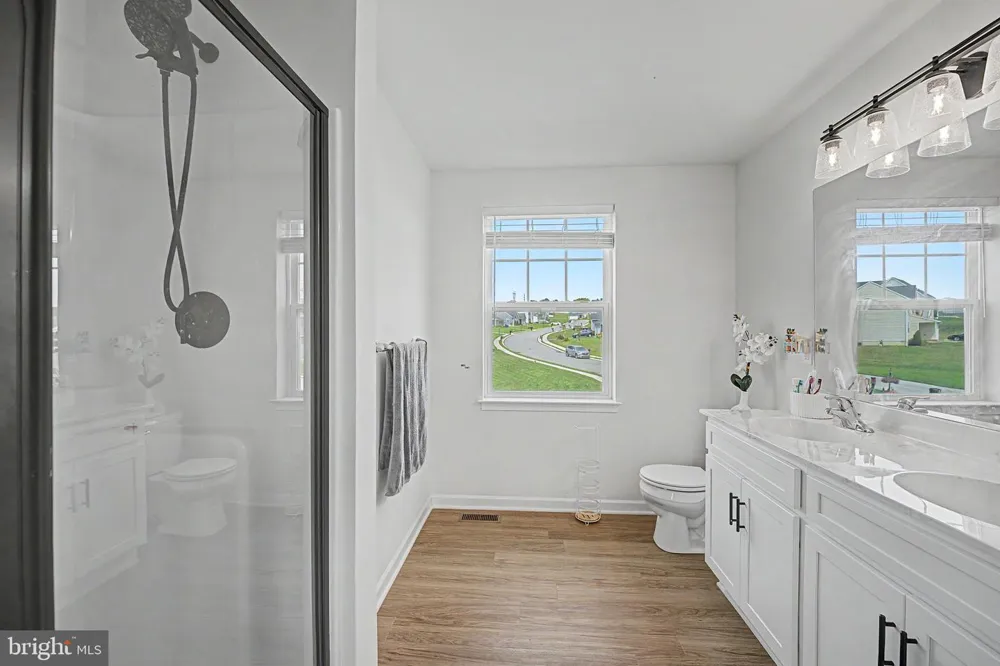 252 VALLEY VIEW CIRCLE York, PA 17408