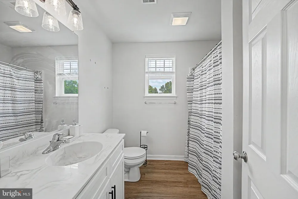 252 VALLEY VIEW CIRCLE York, PA 17408